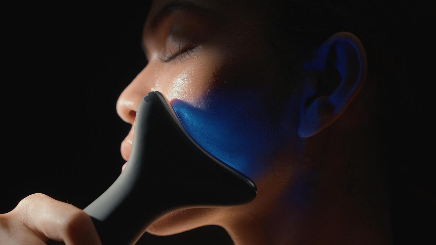 V-Sculpt EMS device